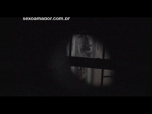 ❤️ Blondie vin an kasèt yon voyeur nan katye kache dèyè brik kre ️❌ Videyo sèks nan ht.sex78.ru ️❤